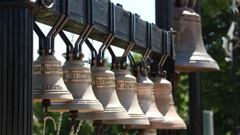 Wutch bells wikipedai